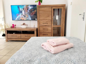 2 Zimmer für 3-4 Person , Klima, Parkplatz